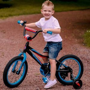 Meet your Posher, Travis